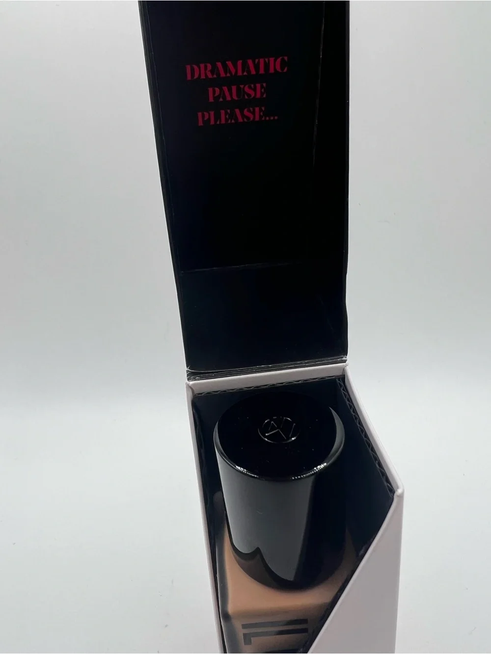 IL MAKIAGE 115 Woke‎ Up Like This Flawless Base Liquid Foundation Lot 2120